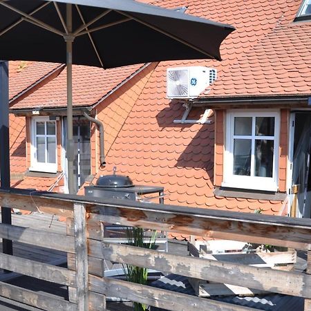 Gemuetliche Dachwohnung Mit Kleiner Oder Grosser Dachterrasse Nebeneinander Wolmirstedt エクステリア 写真