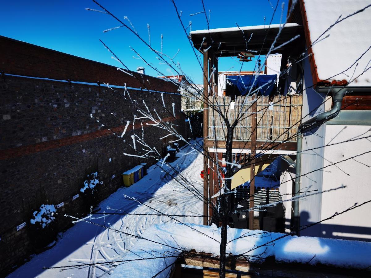 Gemuetliche Dachwohnung Mit Kleiner Oder Grosser Dachterrasse Nebeneinander Wolmirstedt エクステリア 写真